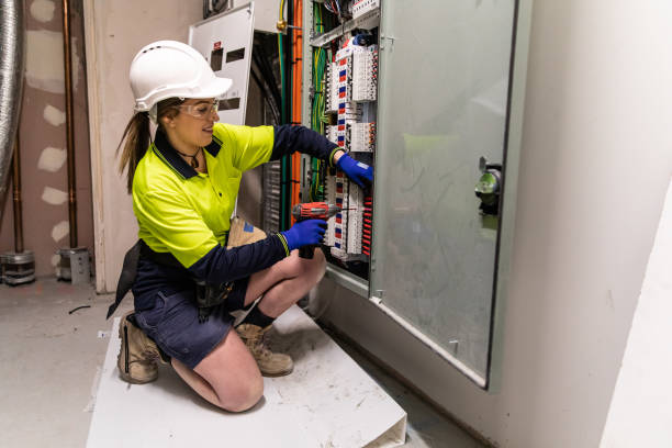 Best Electrical Outlet Repair  in Johnsburg, IL